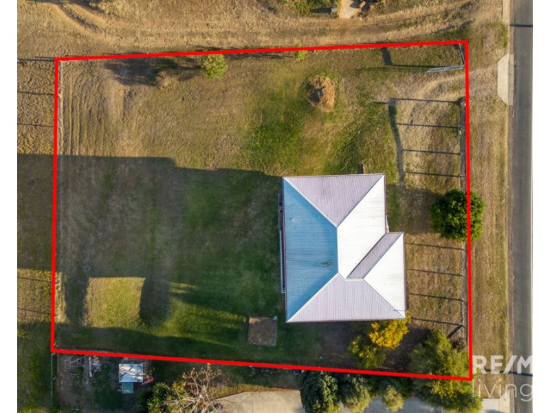 86 Kennedy Street, Kilcoy QLD 4515