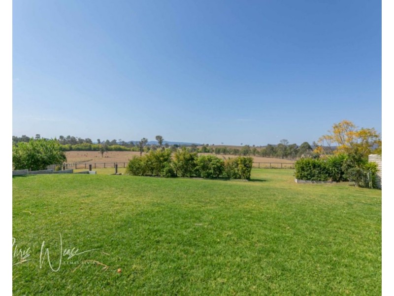 76 Montana Place, Woolmar QLD 4515