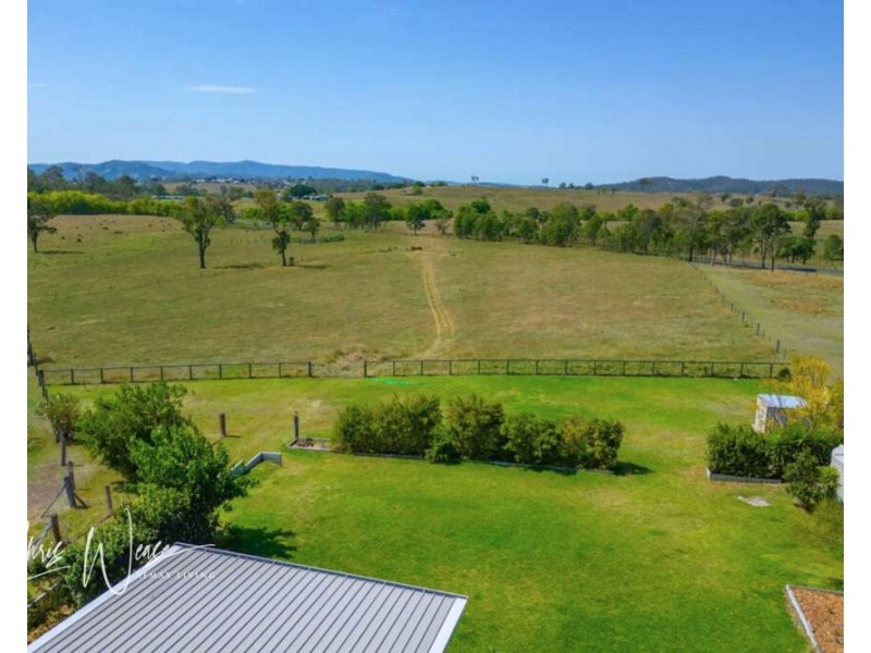 76 Montana Place, Woolmar QLD 4515