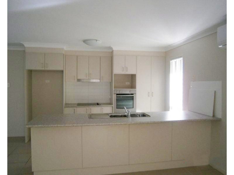 7 Basalt Street, Caboolture QLD 4510