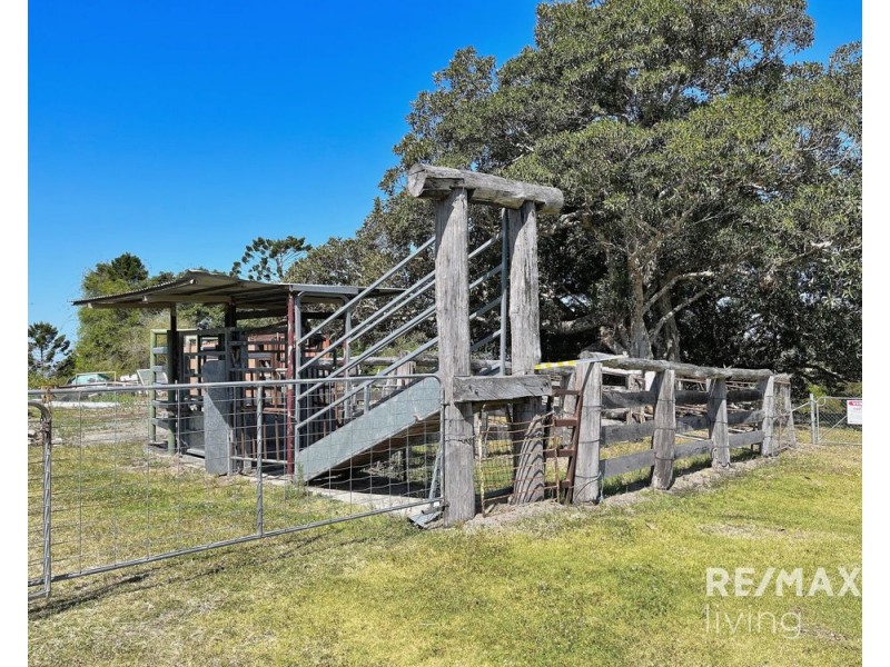 120 Pedwell Road, Mount Mee QLD 4521