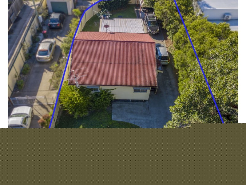 866B Beachmere Road, Beachmere QLD 4510