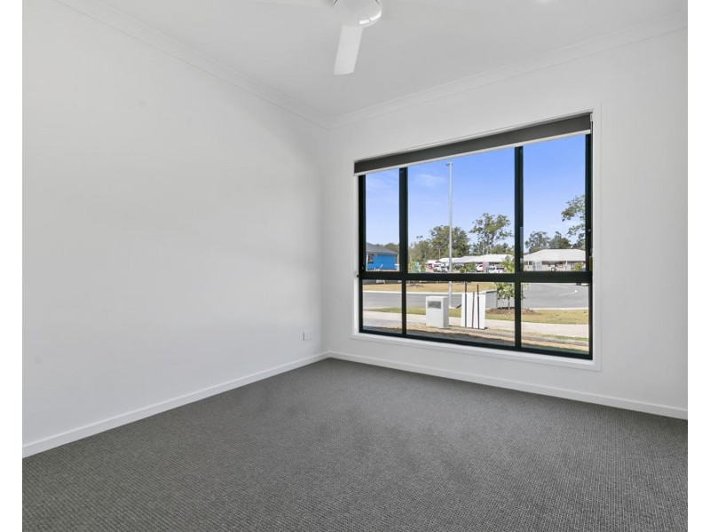 41 Hamilton Road, Woodford QLD 4514