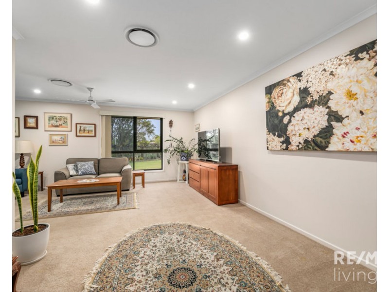 92 Henderson Road, Burpengary QLD 4505