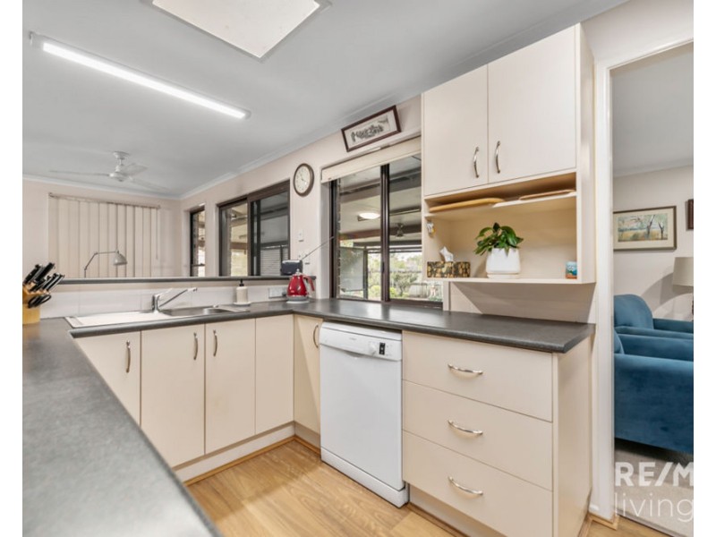 92 Henderson Road, Burpengary QLD 4505