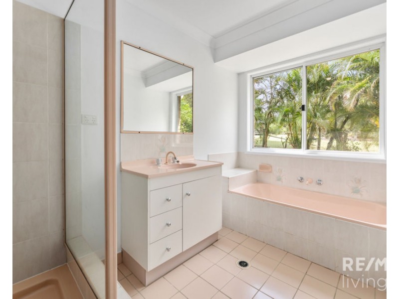 18-20 Wattlebird Drive, Elimbah QLD 4516