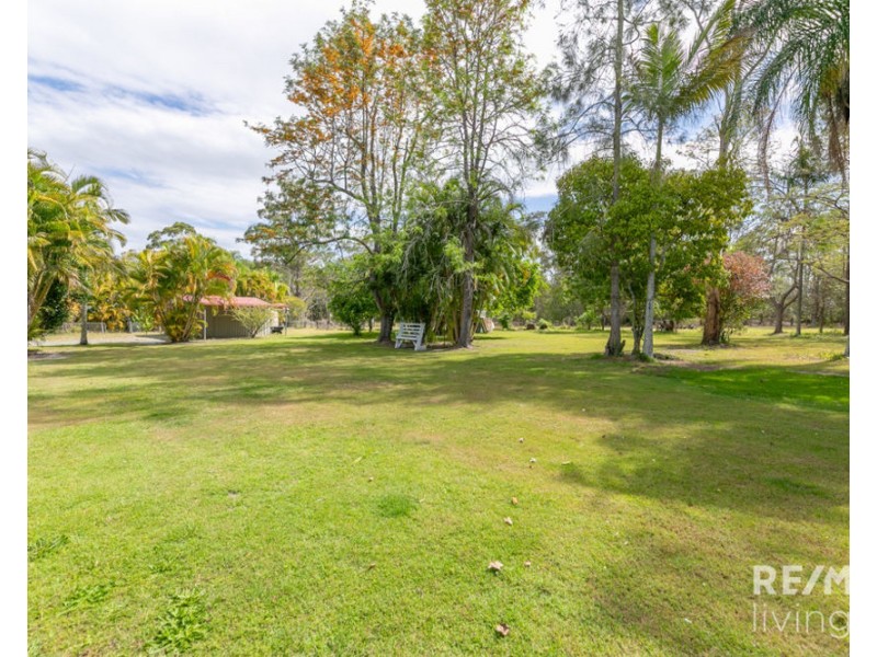 18-20 Wattlebird Drive, Elimbah QLD 4516