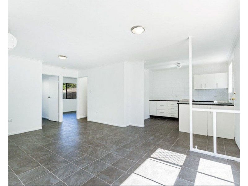 1/12 Charles Street, Caboolture QLD 4510