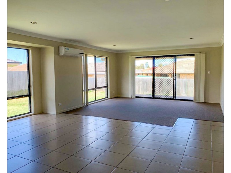 5 Redcedar Place, Morayfield QLD 4506