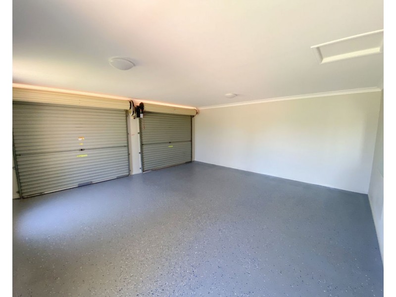 12 Sutherland Crescent, Morayfield QLD 4506