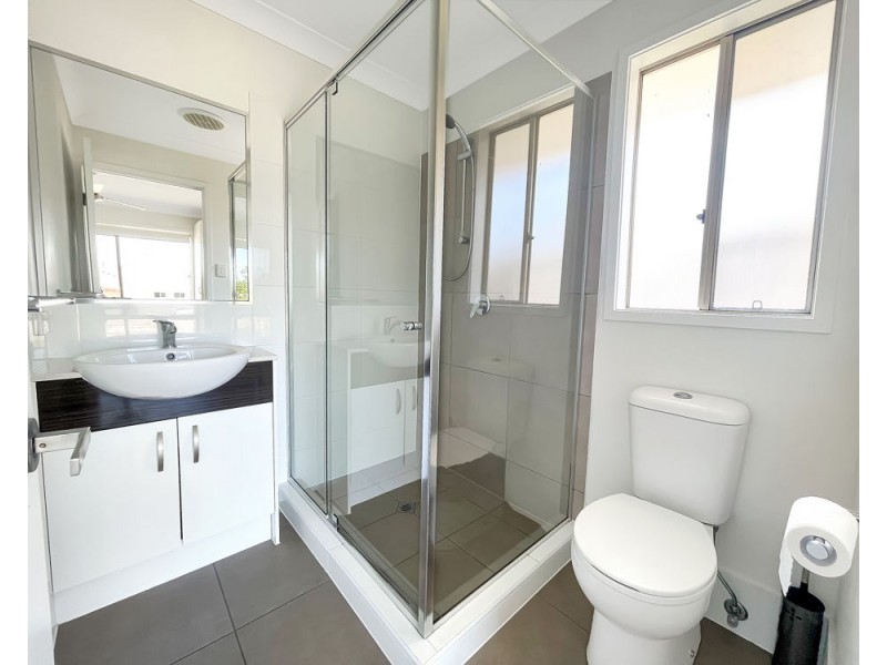 14 Whitehaven street, Burpengary QLD 4505
