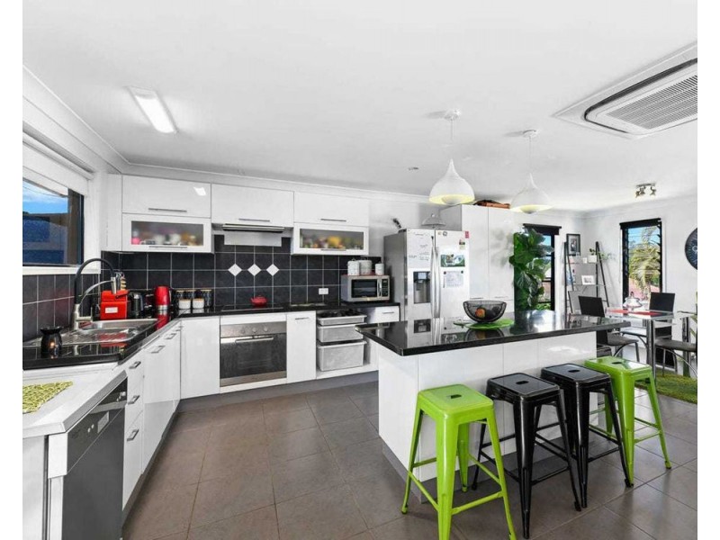 4 Anglers Court, Donnybrook QLD 4510