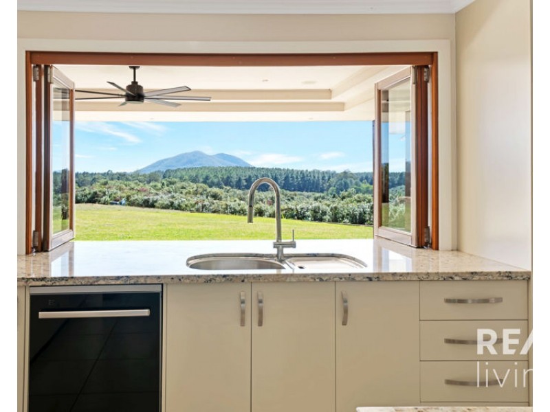 95 Collies Road, Beerwah QLD 4519