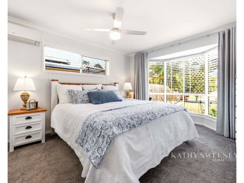 4 Parkwood Place, Bellmere QLD 4510