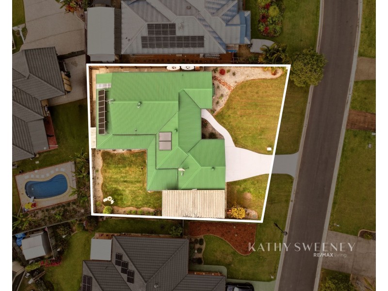 4 Parkwood Place, Bellmere QLD 4510