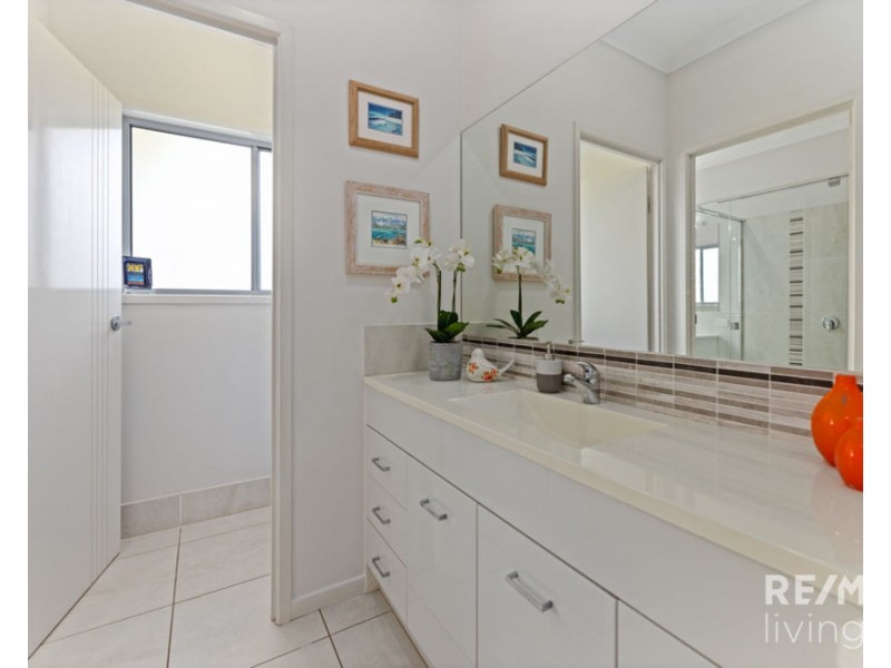 54 Shaws Road, Beerwah QLD 4519