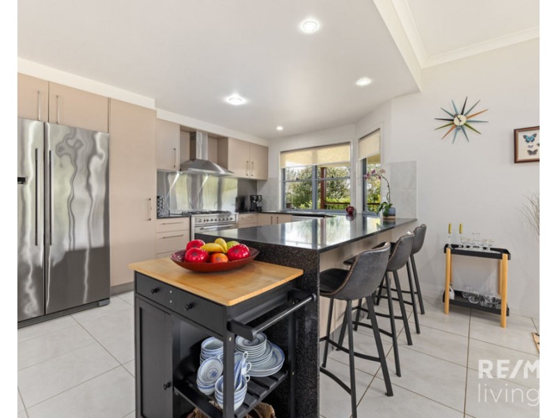 54 Shaws Road, Beerwah QLD 4519