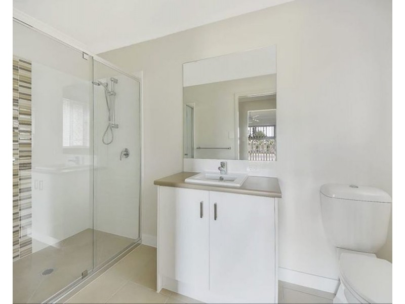 169 Graham Rd, Morayfield QLD 4506