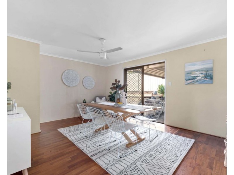 64 Crestridge Crescent, Morayfield QLD 4506