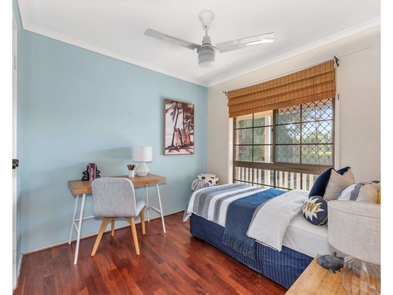 64 Crestridge Crescent, Morayfield QLD 4506