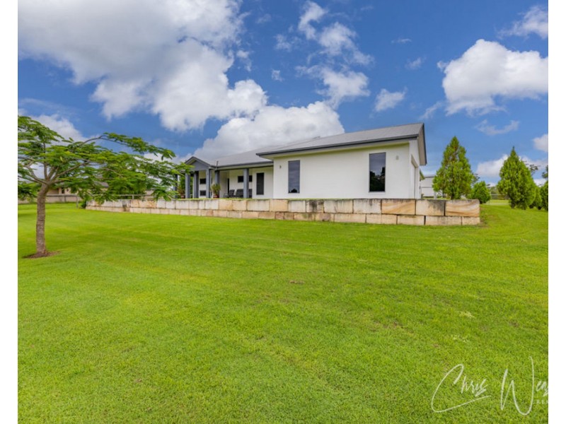 127 Sippel Drive, Woodford QLD 4514