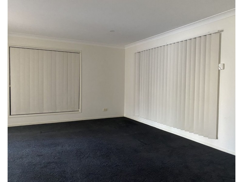 79 Kangaroo Avenue, Bongaree QLD 4507