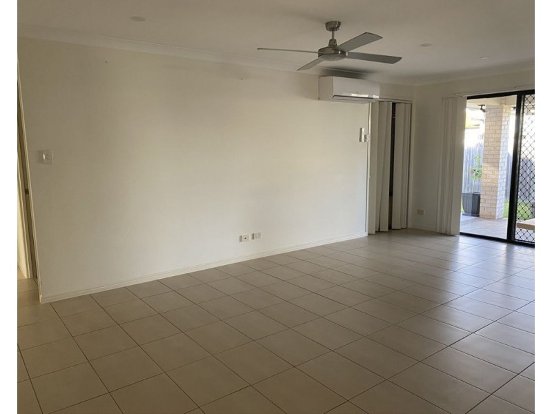 79 Kangaroo Avenue, Bongaree QLD 4507