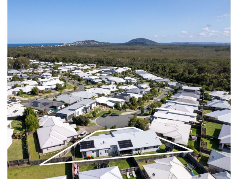 1-2/21 Majella Close, Peregian Springs QLD 4573