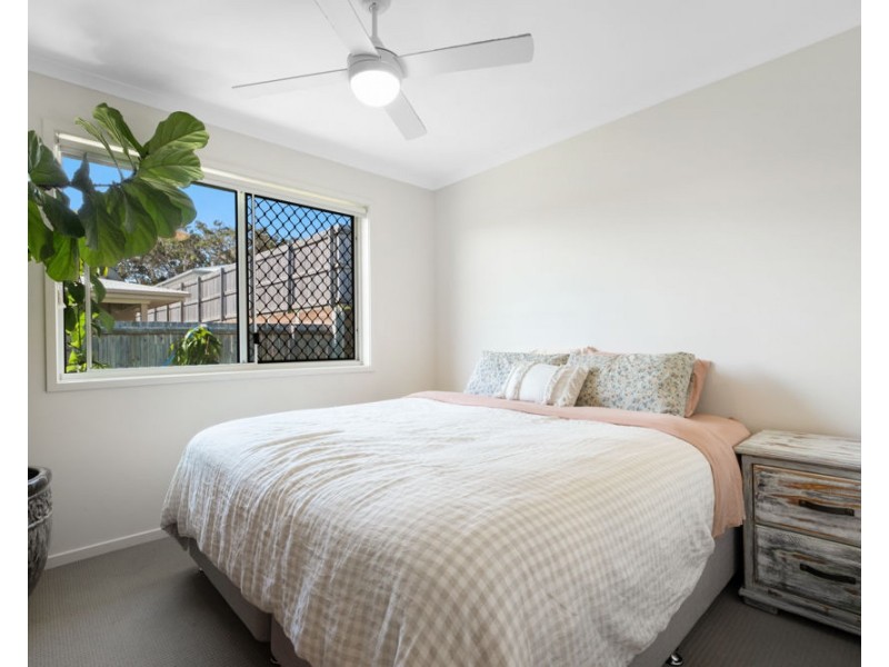 1-2/21 Majella Close, Peregian Springs QLD 4573