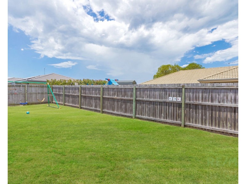 48 Ningi Waters Drive, Ningi QLD 4511