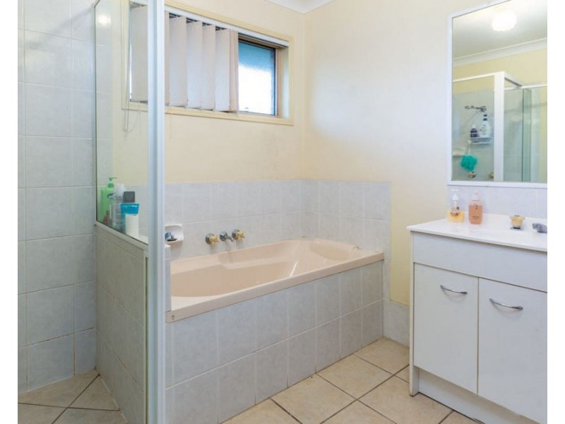 18 Glenn Street, Morayfield QLD 4506