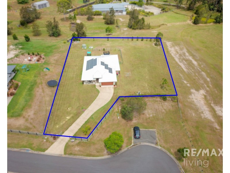 13-15 Romi Close, Woodford QLD 4514
