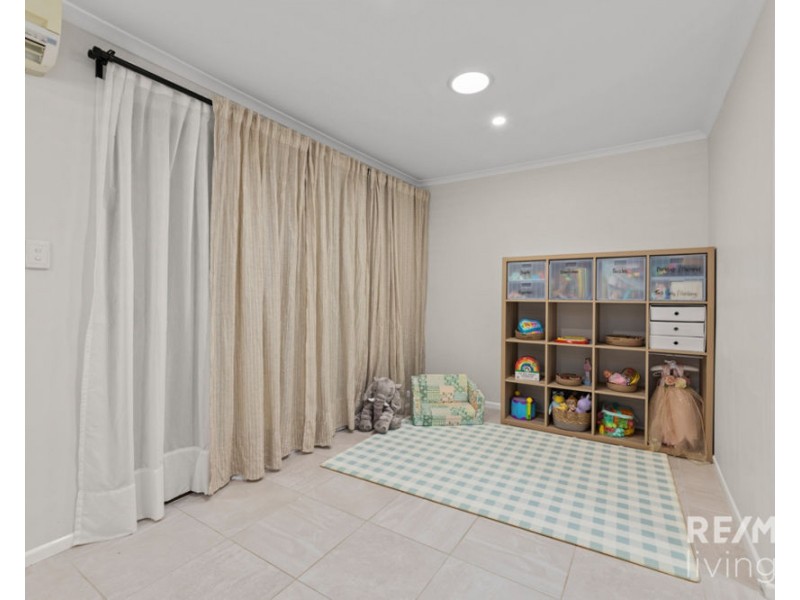 23 Emerson Drive, Morayfield QLD 4506