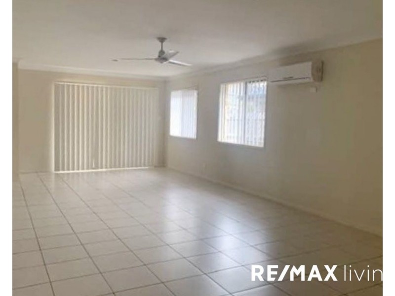 7 Chase Crescent, North Lakes QLD 4509