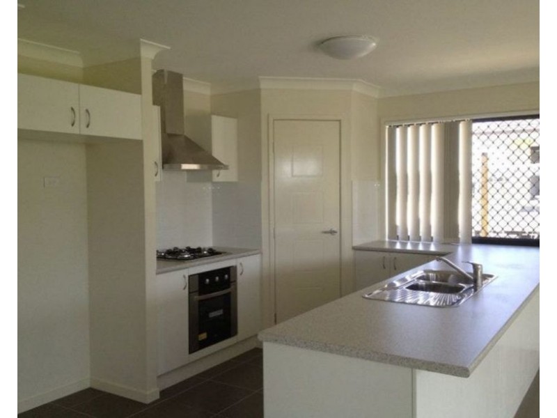 36 Denham Crescent, North Lakes QLD 4509