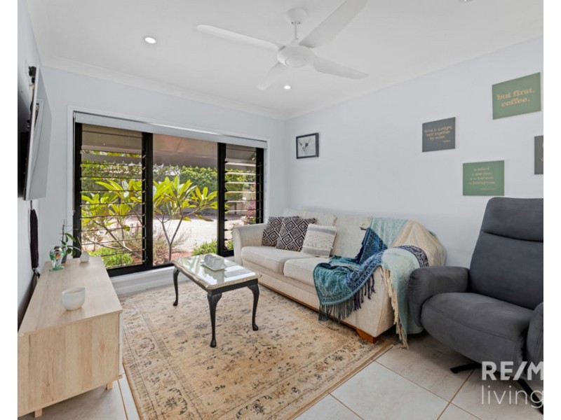 27 Clearview Drive, Glass House Mountains QLD 4518