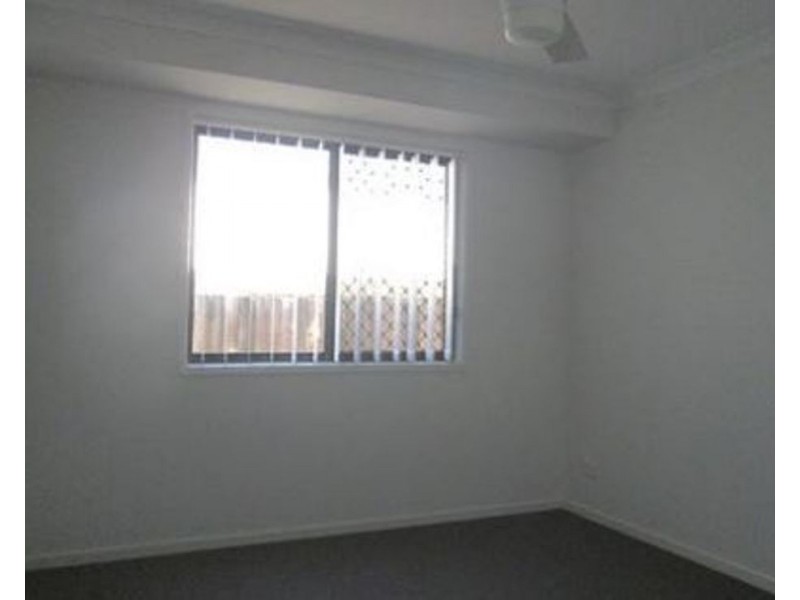 1/1 Llama Court, Dakabin QLD 4503