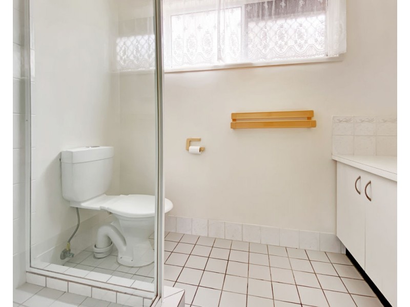 6 Glorious Avenue, Cooloola Cove QLD 4580