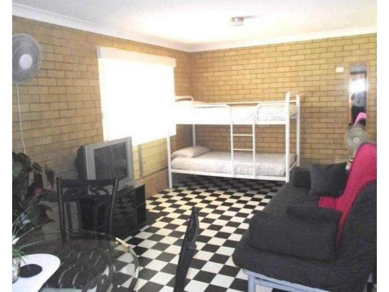 B2/2 Stewart St, Bellara QLD 4507