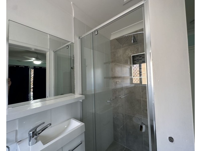 B2/2 Stewart St, Bellara QLD 4507