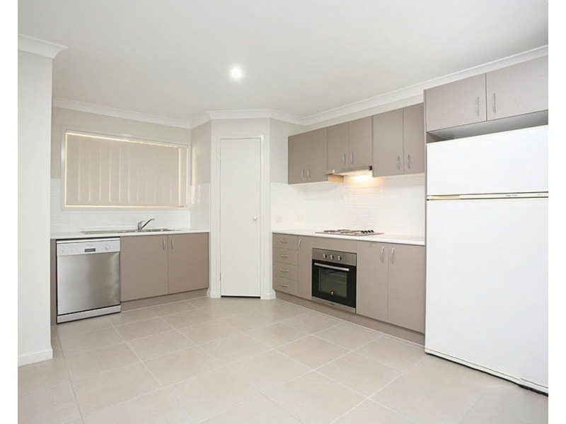 3 Stream Place, Bellmere QLD 4510