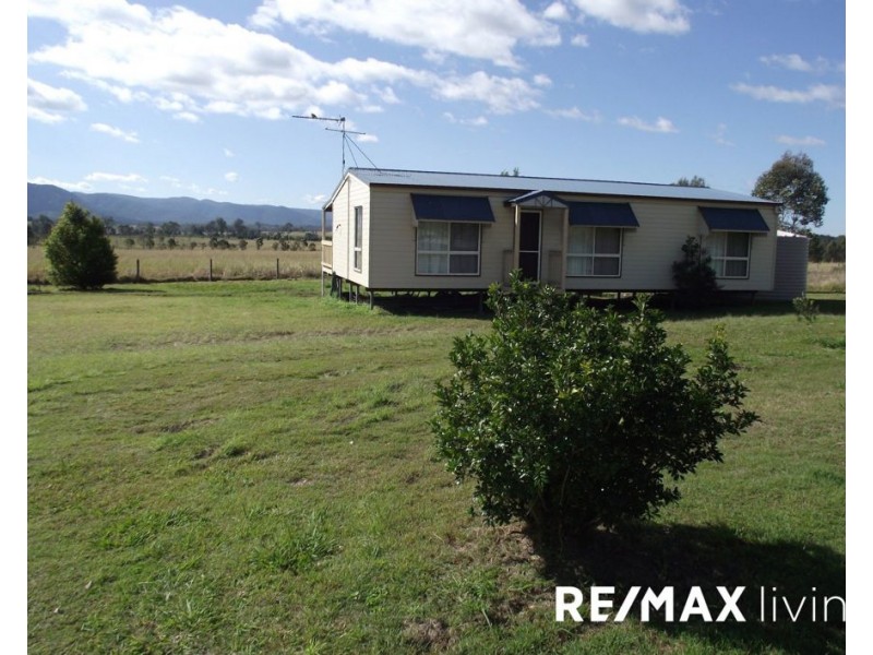 1456 Neurum Road, Mount Archer QLD 4514