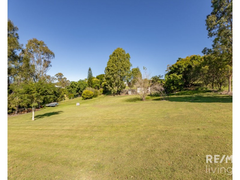 30 Wade Street, Kilcoy QLD 4515