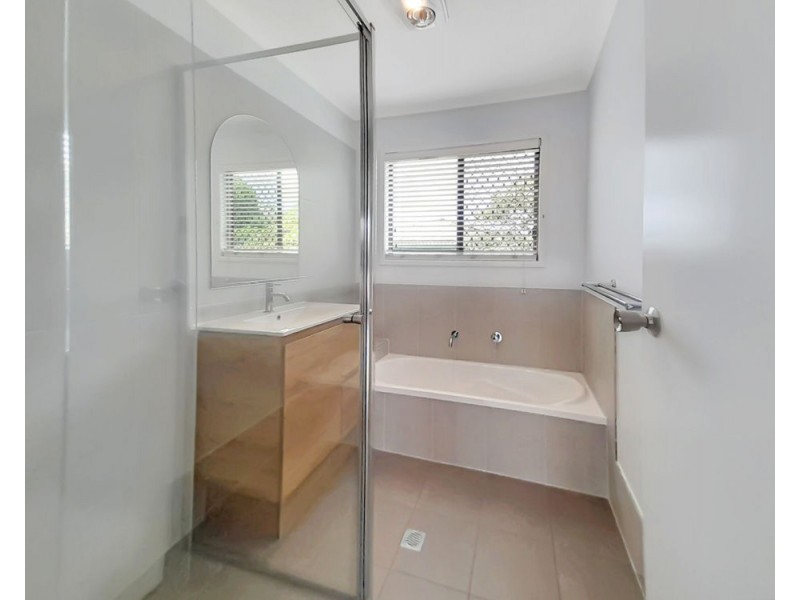 22 Purnell St, Kallangur QLD 4503