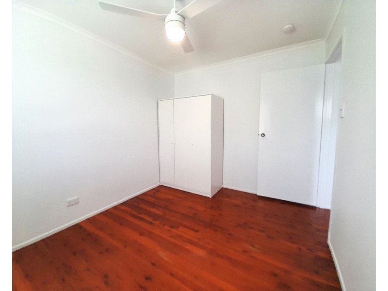 22 Purnell St, Kallangur QLD 4503