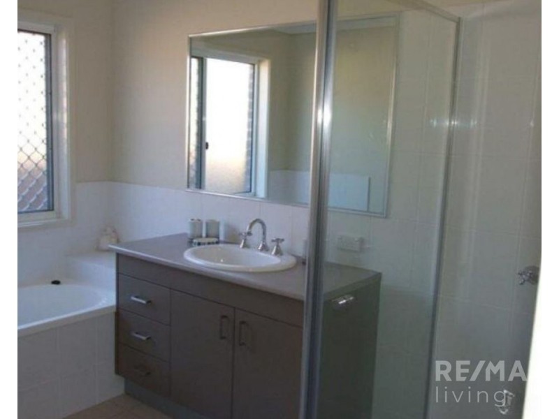 22 Lanita Chase, Morayfield QLD 4506