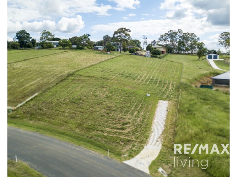 6 Jacana Place, Winya QLD 4515