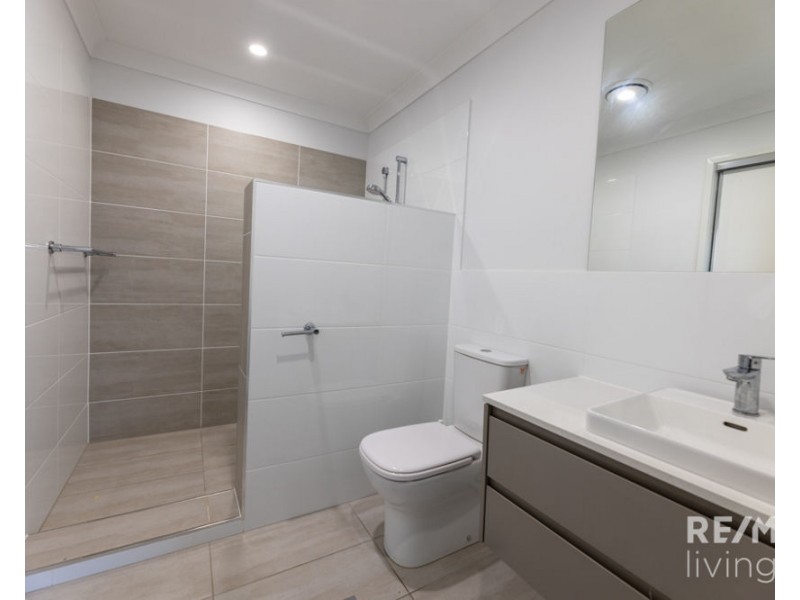 43 Bluegrass Drive, Narangba QLD 4504