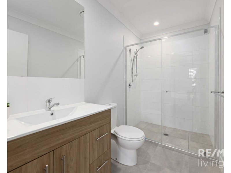 4/13 Joyce Street, Burpengary QLD 4505