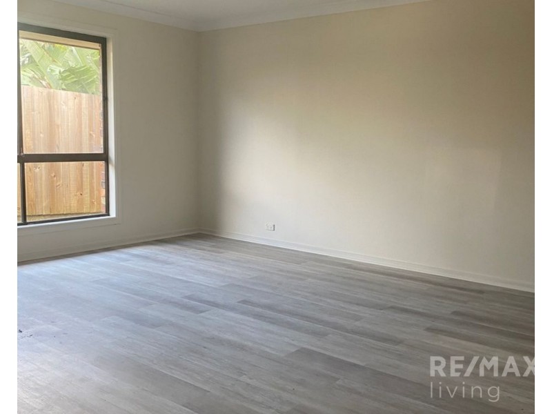 30 Bishop Road, Beachmere QLD 4510